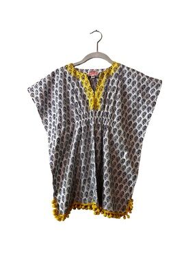 STELLA & DOT Embroidered V-Neck Pom Pom Tunic, Size S/M.